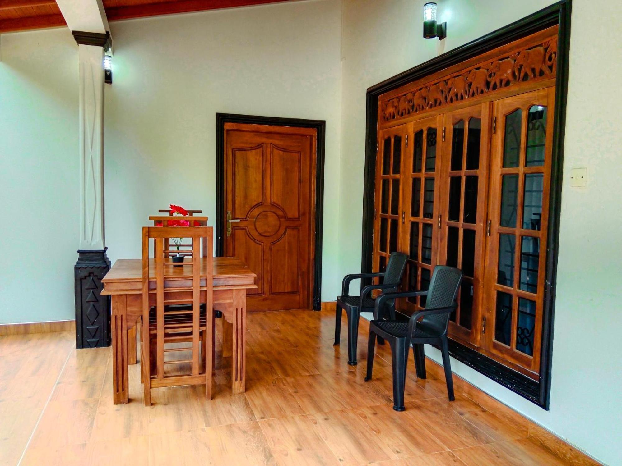 Sigiriya Peacock Homestay المظهر الخارجي الصورة