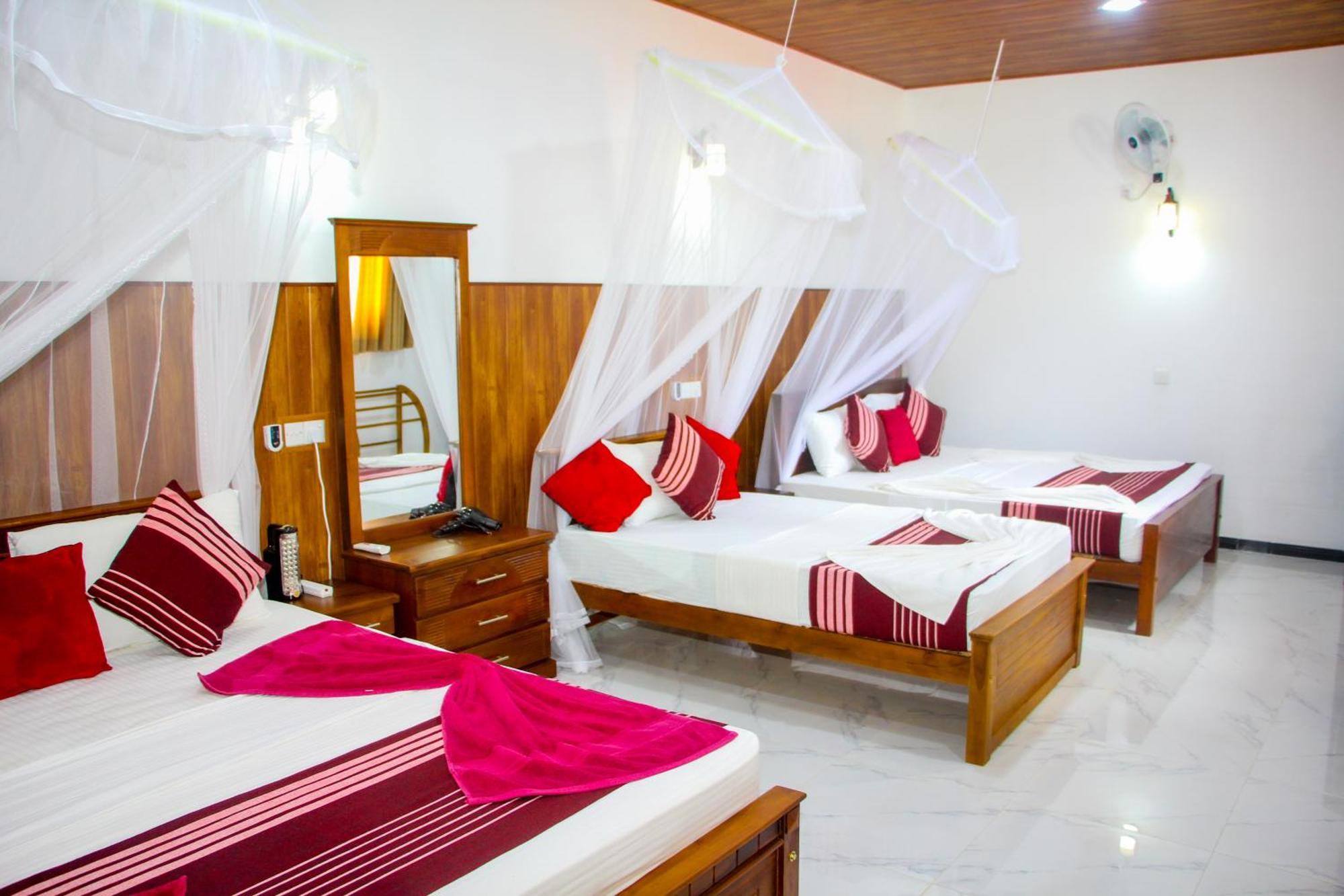 Sigiriya Peacock Homestay المظهر الخارجي الصورة
