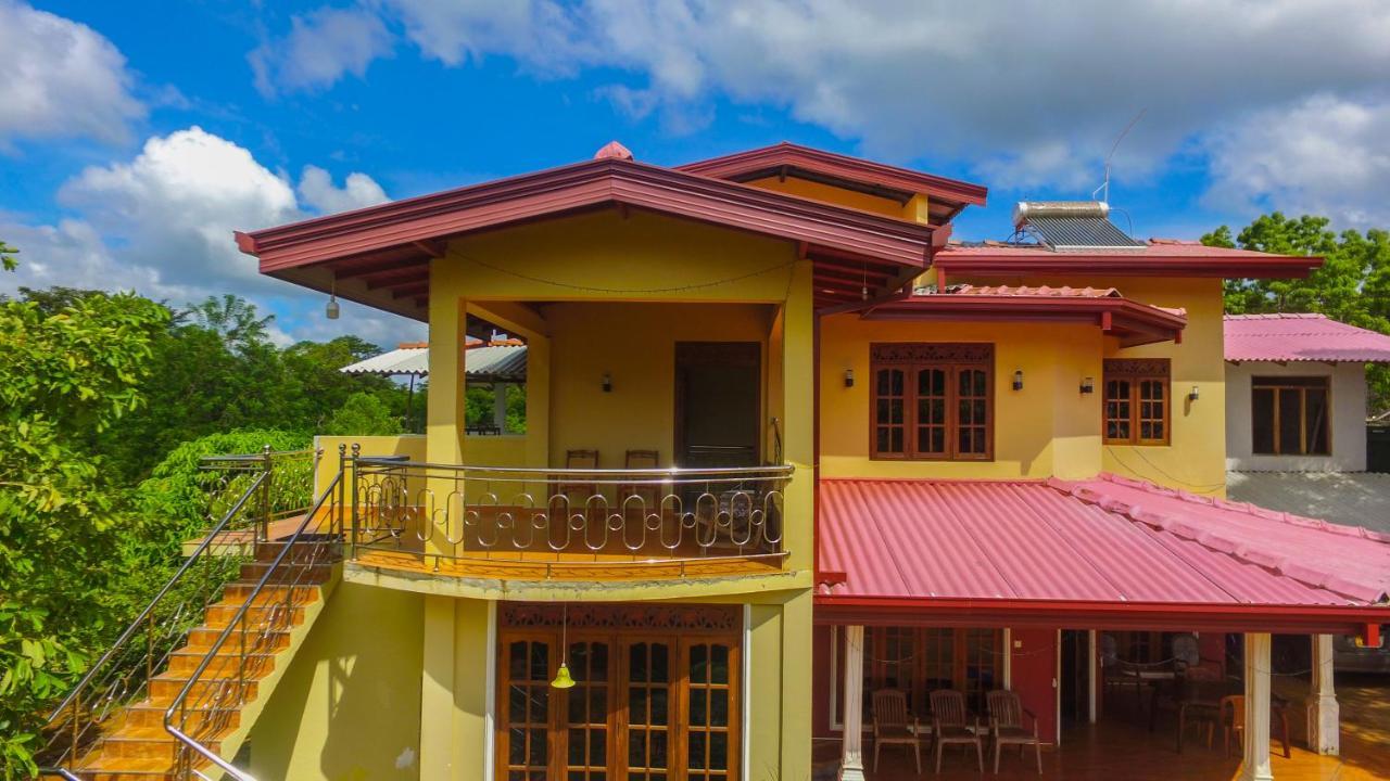 Sigiriya Peacock Homestay المظهر الخارجي الصورة